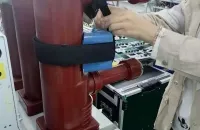 Test de vide d'interrupteur à vide